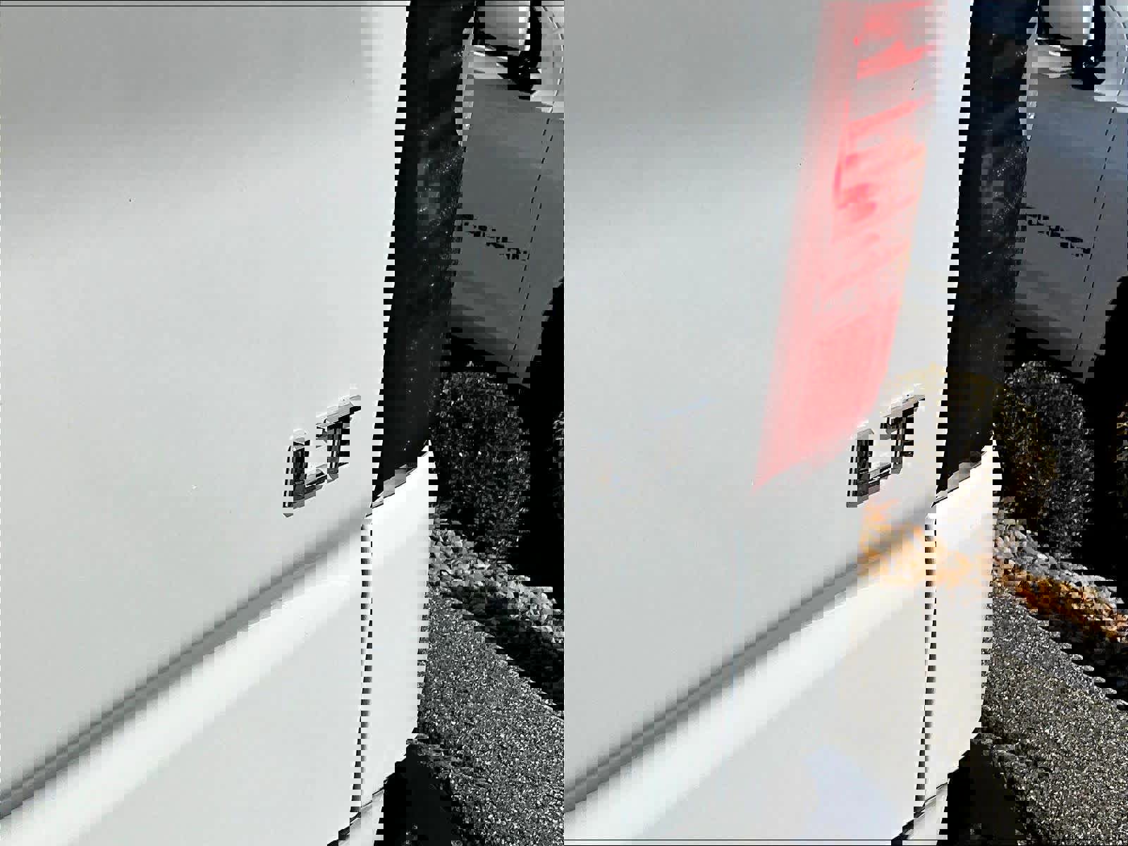 Used 2023 Chevrolet Silverado 1500 LT AWD/4WD image 27