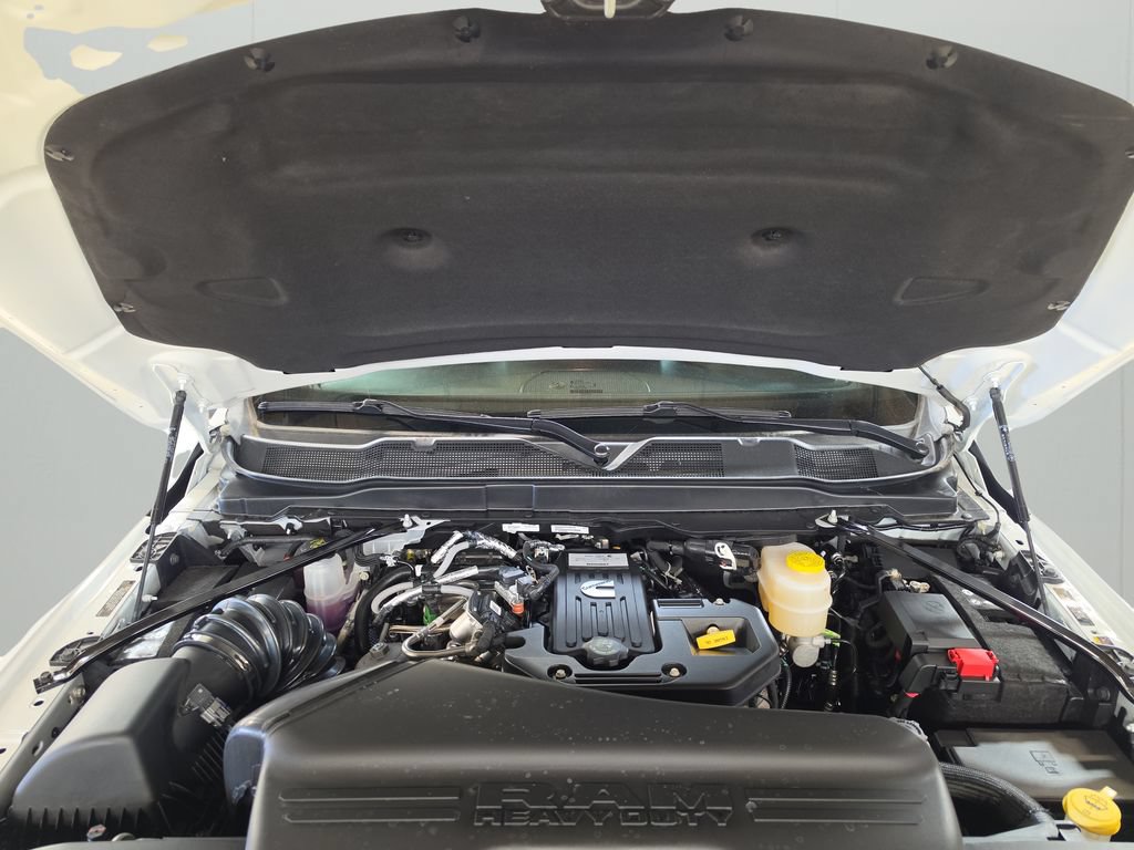 New 2026 RAM 3500 Tradesman AWD/4WD image 10