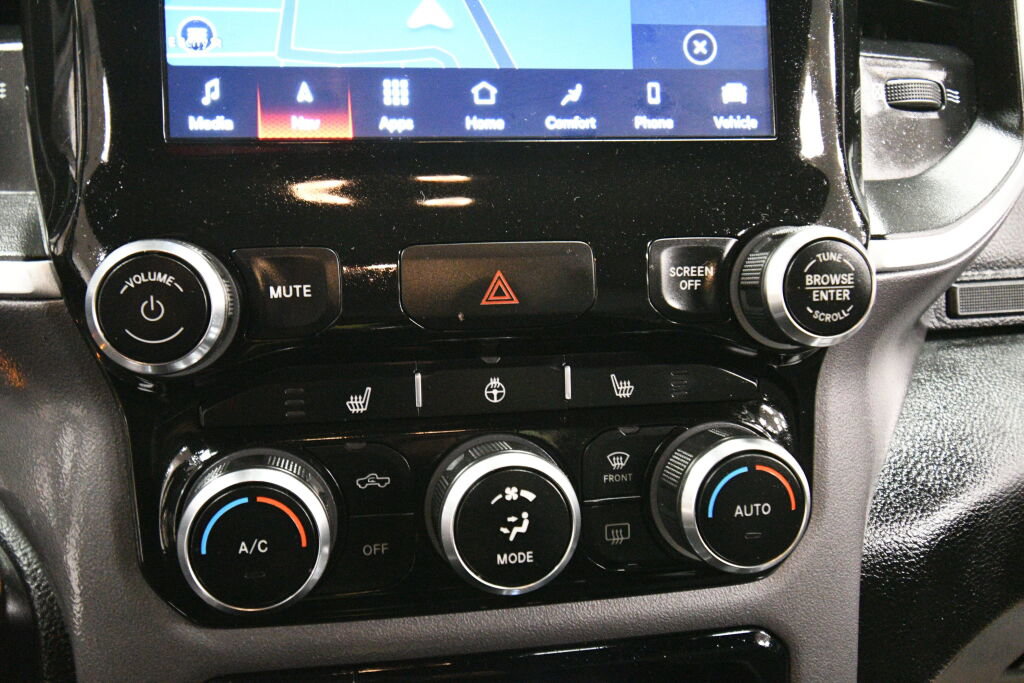 Used 2023 RAM 1500 Big Horn AWD/4WD image 17
