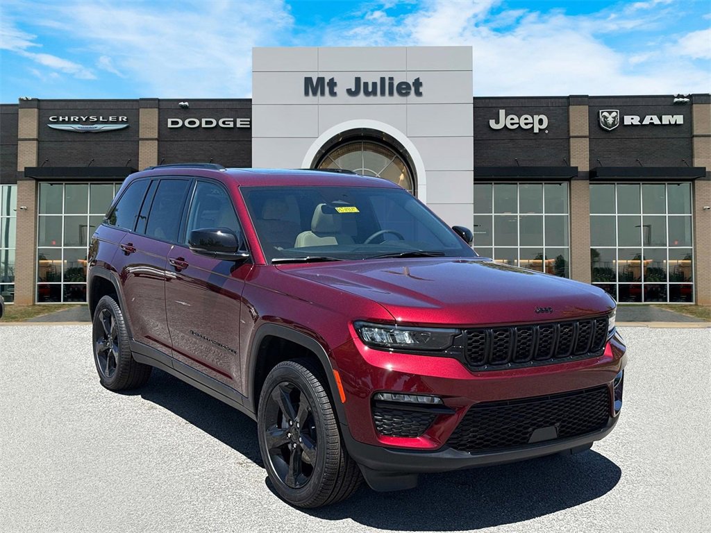 New 2025 Jeep Grand Cherokee Limited w/ Black Appearance Package