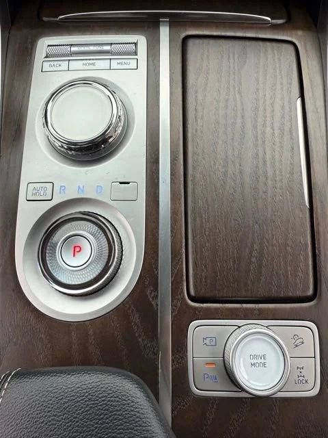 Used 2023 Genesis GV80 2.5T w/ Prestige 20" Package image 31