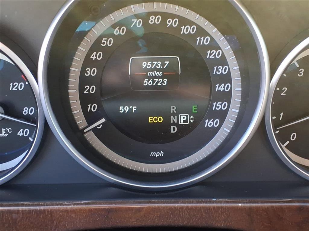 Used 2014 Mercedes-Benz E 350 4MATIC Sedan image 19