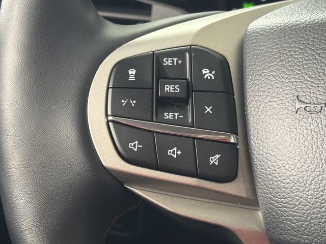 Used 2026 Ford Explorer Active w/ Active Comfort Package RWD image 13