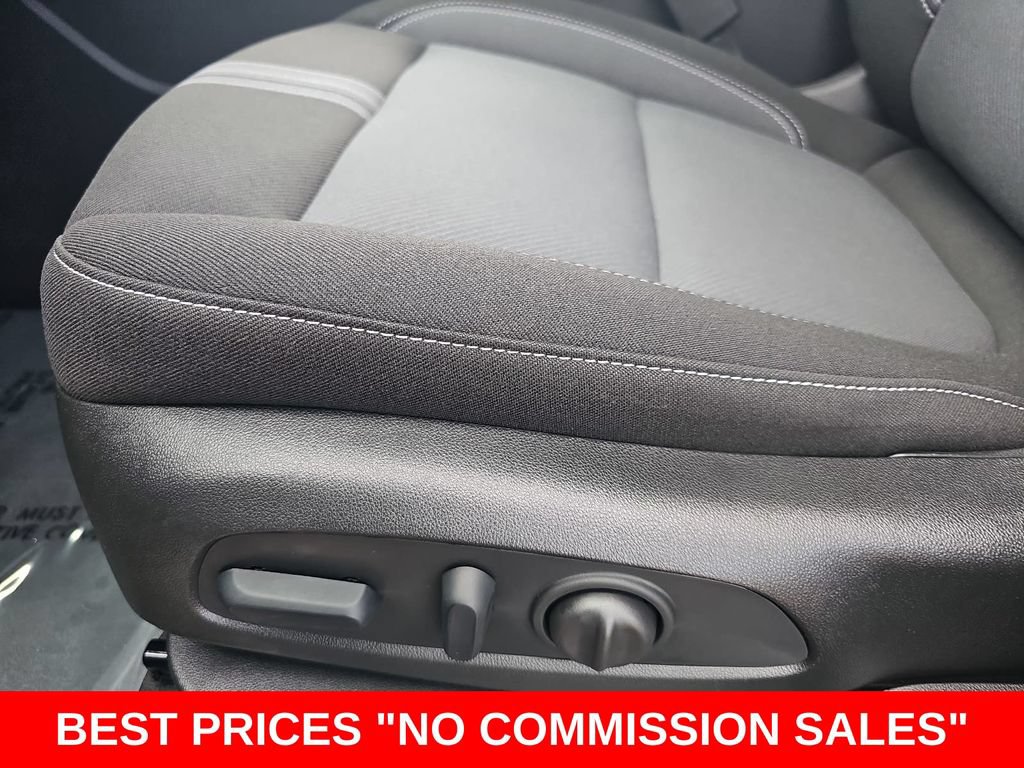 New 2026 Chevrolet Blazer LT w/ Midnight/Sport Edition FWD image 28