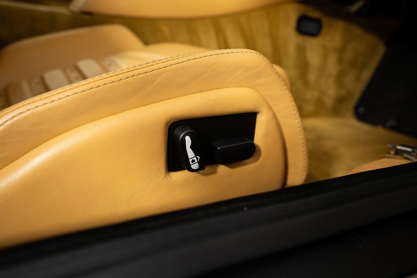 Used 2003 Ferrari 575M Maranello image 64