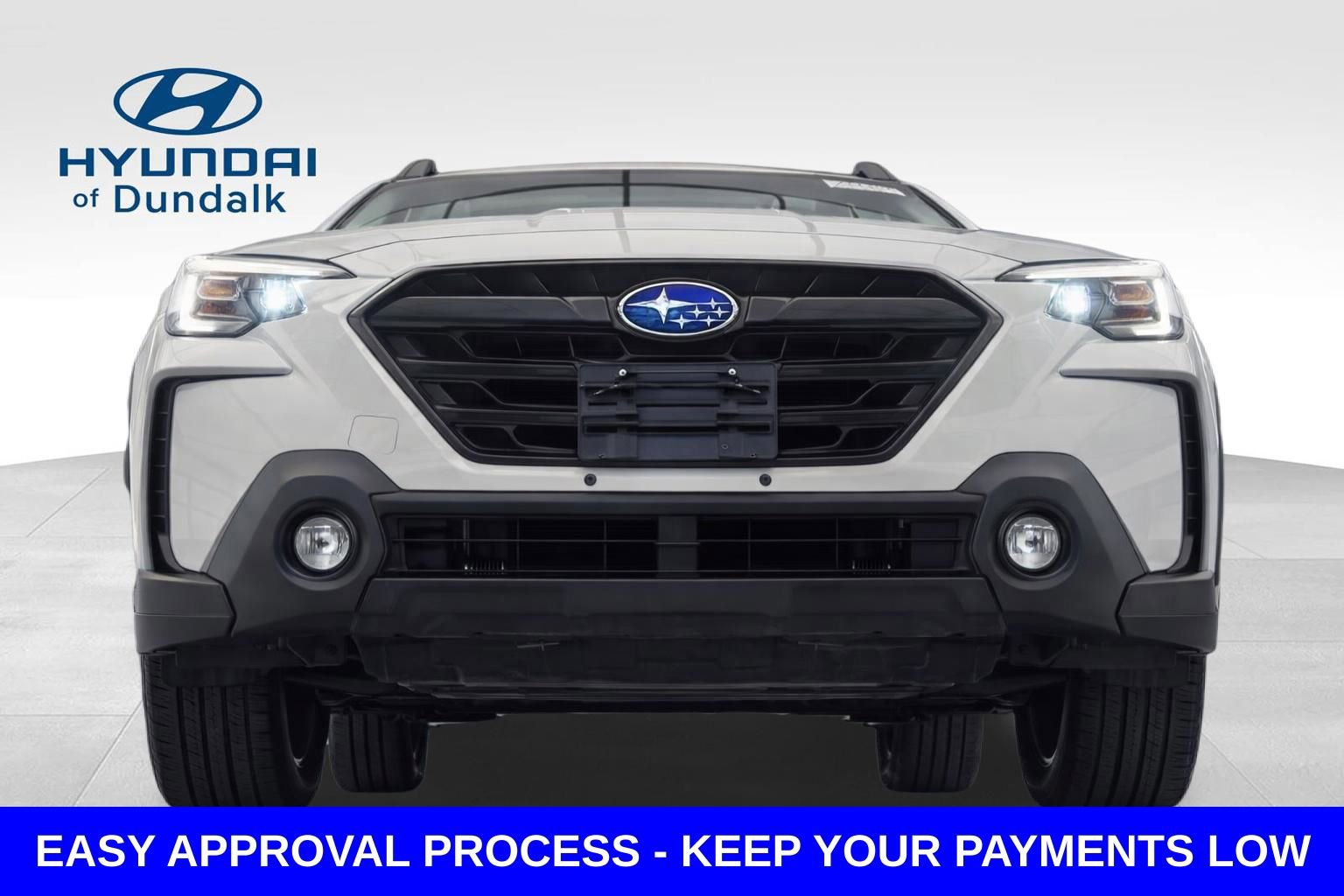 Used 2023 Subaru Outback Premium image 8