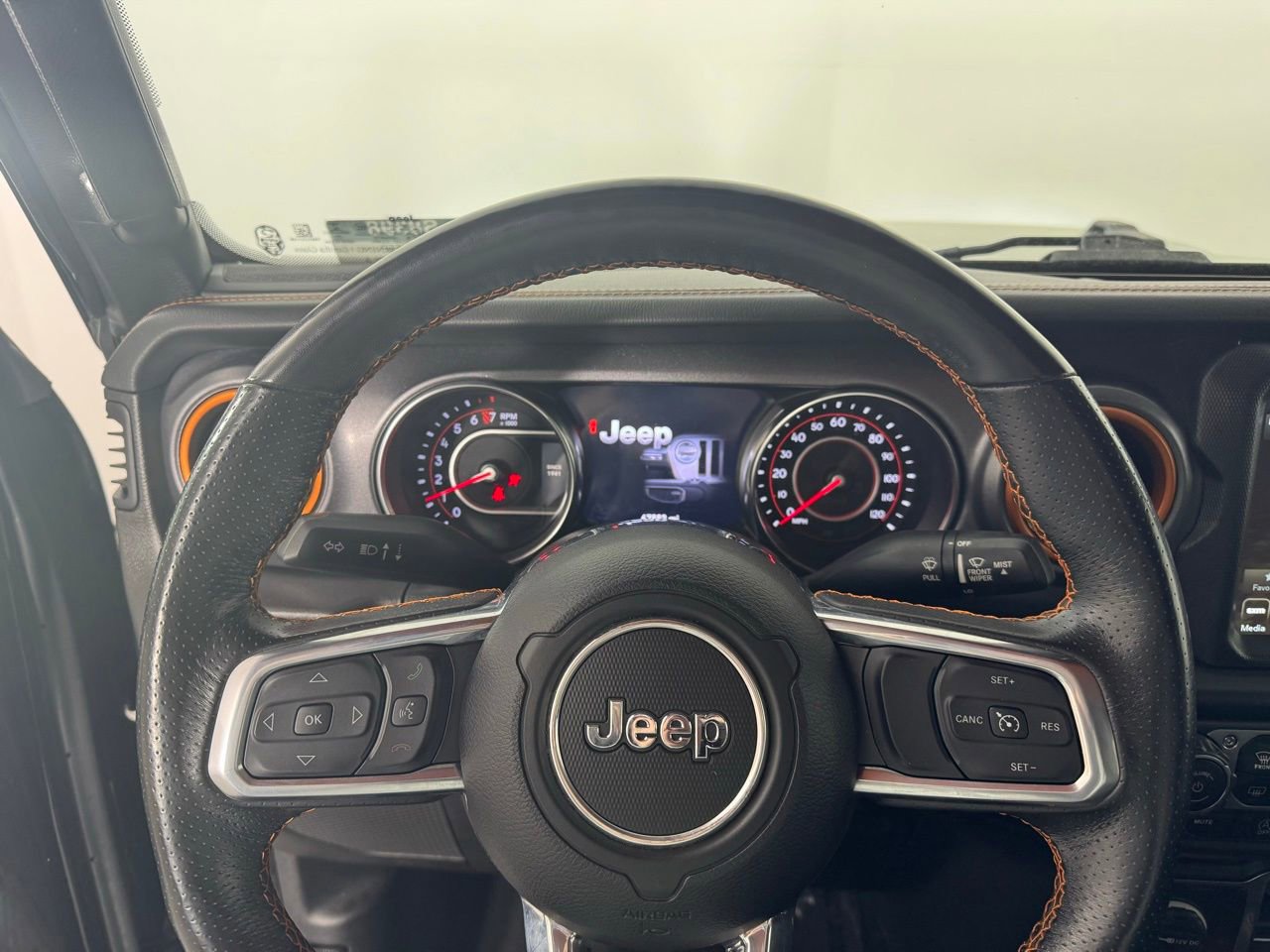 Used 2022 Jeep Gladiator Mojave w/ LED Lighting Group AWD/4WD image 24