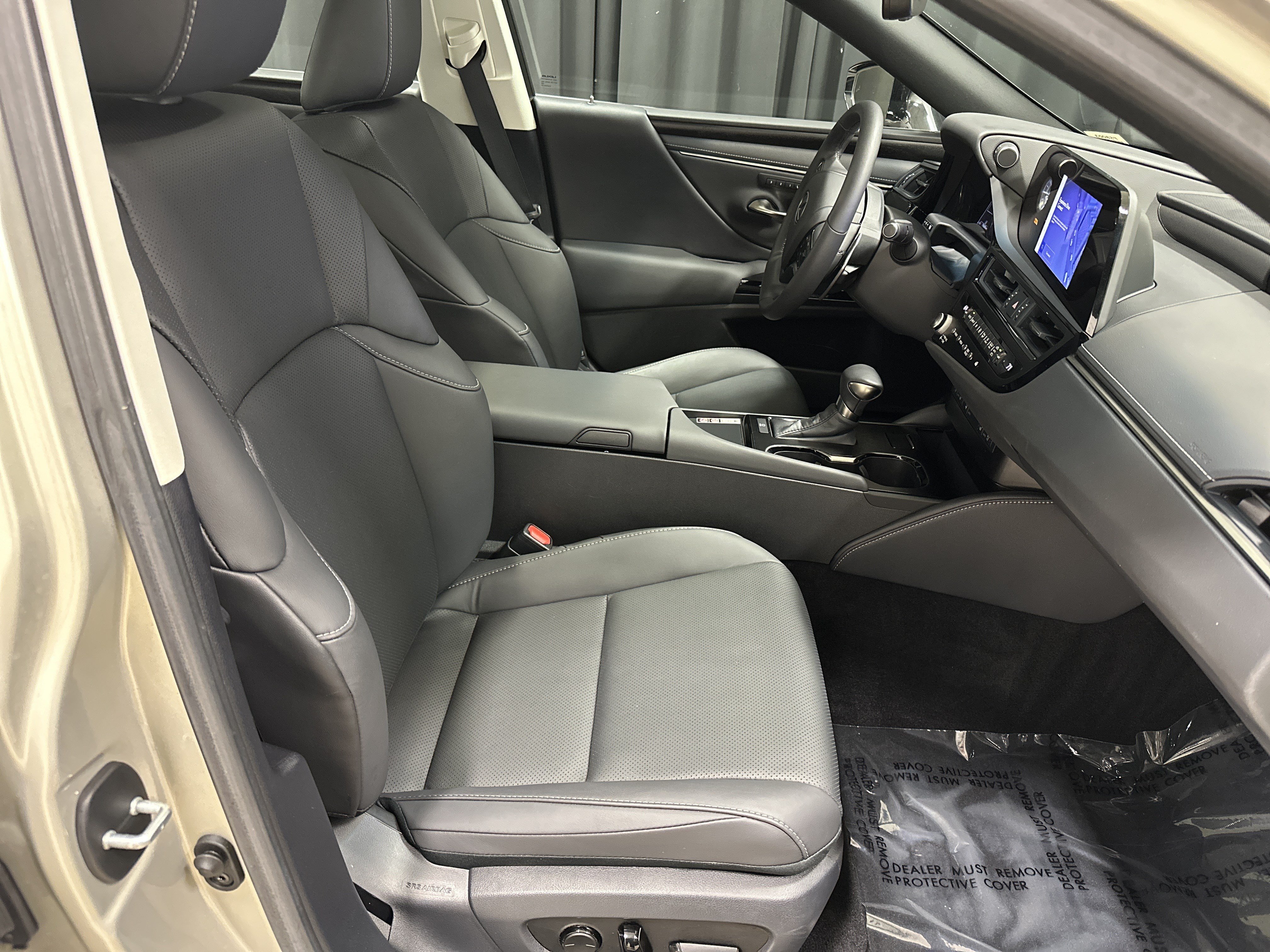 Certified 2023 Lexus ES 350 w/ Premium Package FWD image 12
