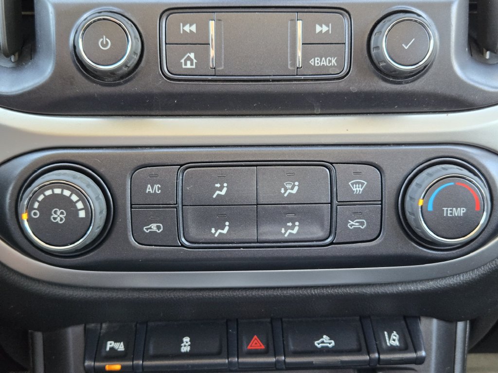 Used 2022 Chevrolet Colorado LT w/ Fleet Safety Package RWD image 19