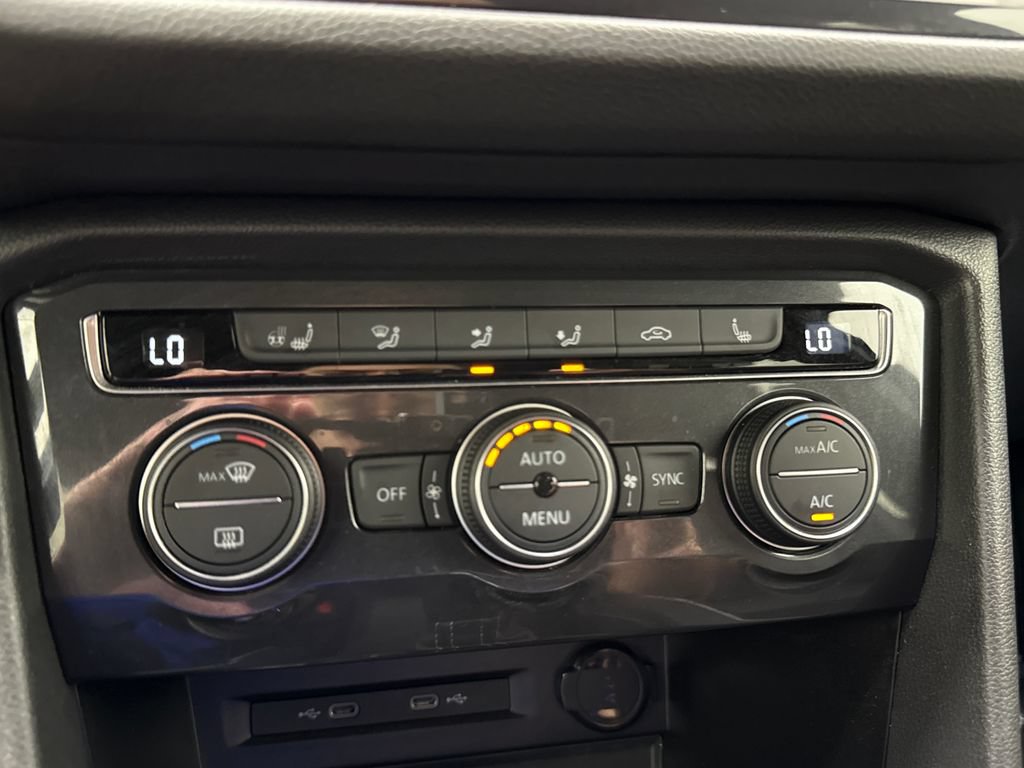 Used 2021 Volkswagen Tiguan SEL Premium R-Line AWD/4WD image 20