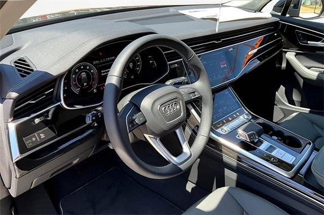 New 2025 Audi Q7 3.0T Premium Plus image 6