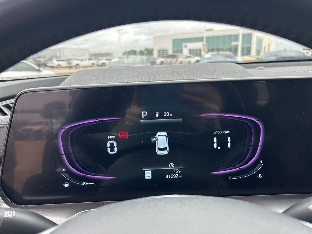 Used 2025 Kia Telluride S AWD/4WD image 19