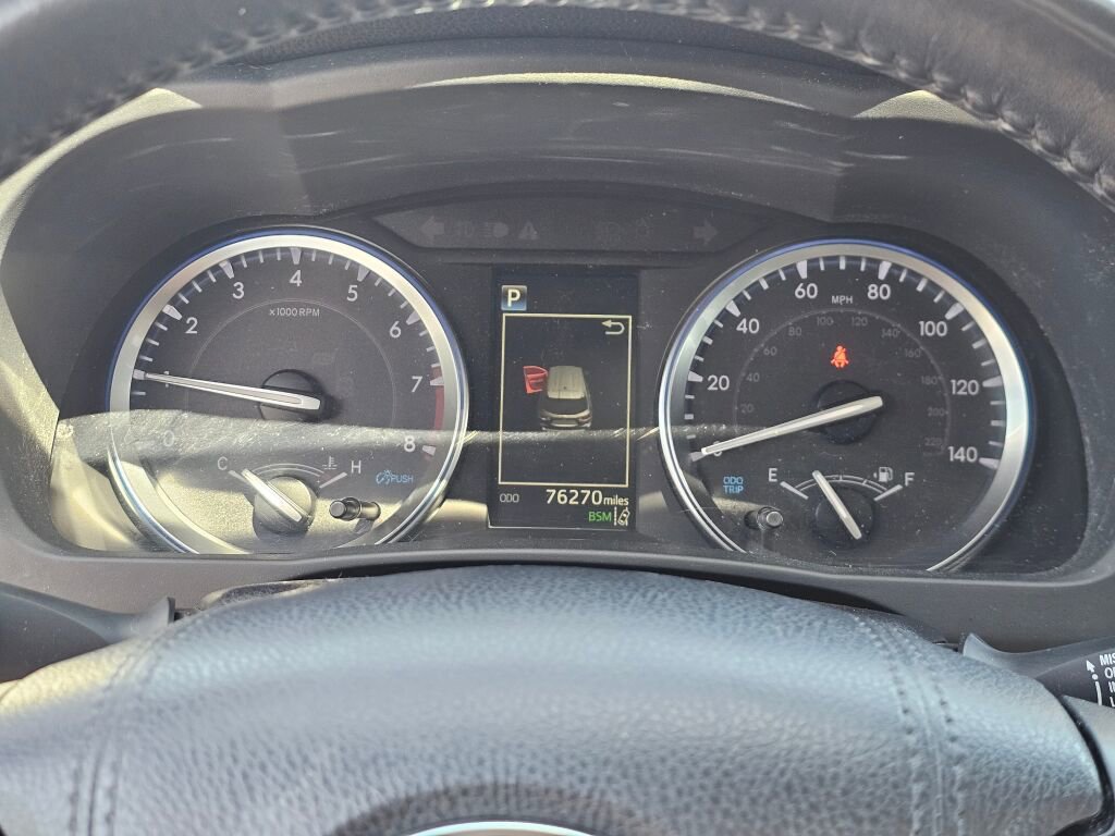 Used 2019 Toyota Highlander XLE AWD/4WD image 32
