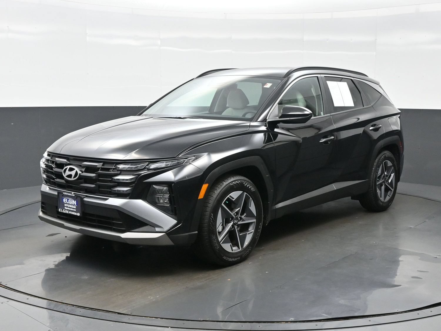 Certified 2026 Hyundai Tucson SEL Plus FWD image 2