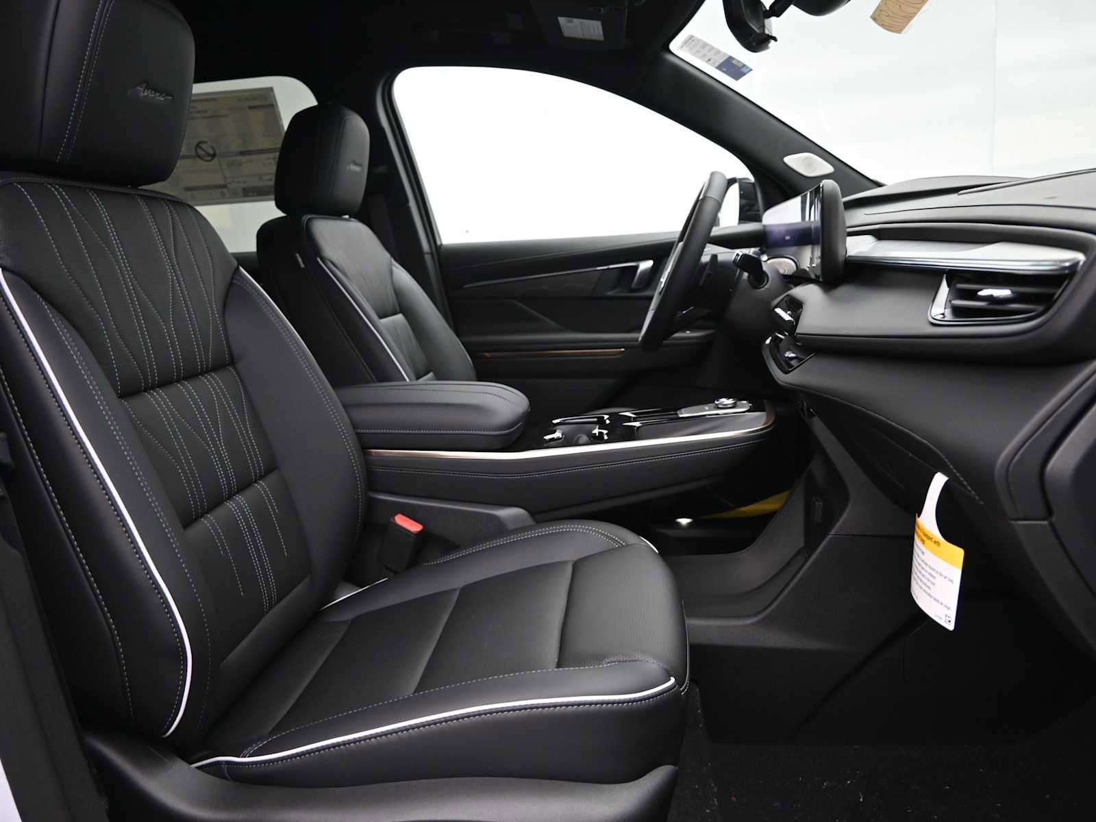 New 2026 Buick Enclave Avenir w/ Super Cruise Package image 11