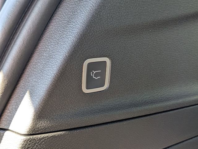 New 2026 Chrysler Pacifica Select w/ S Appearance Package FWD image 31