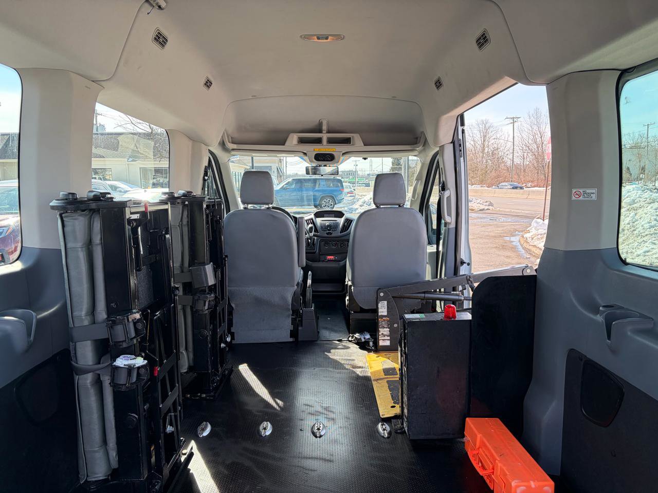 Used 2015 Ford Transit 350 XL RWD image 32