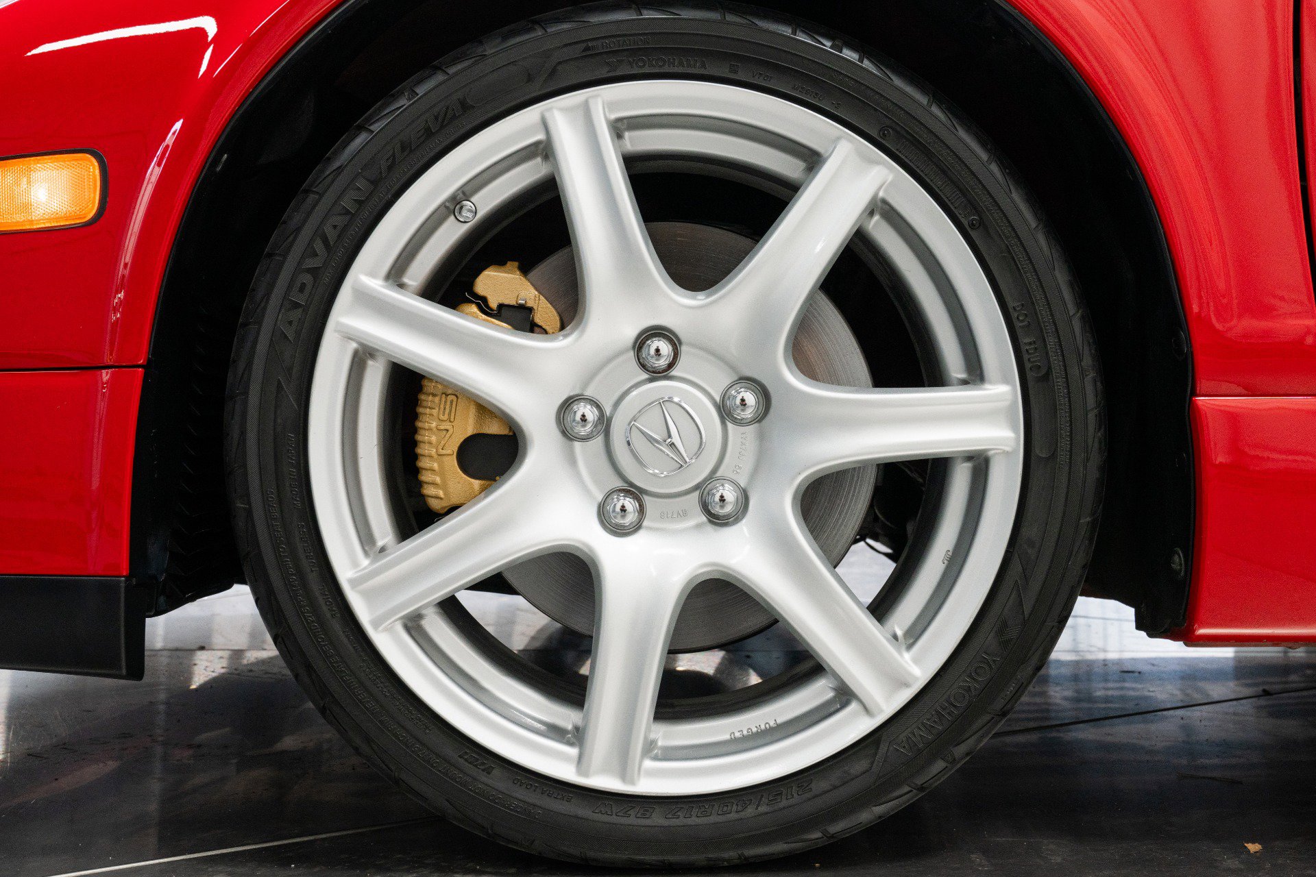 Used 2005 Acura NSX T image 10