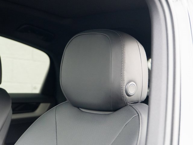 New 2026 Porsche Cayenne Coupe image 19