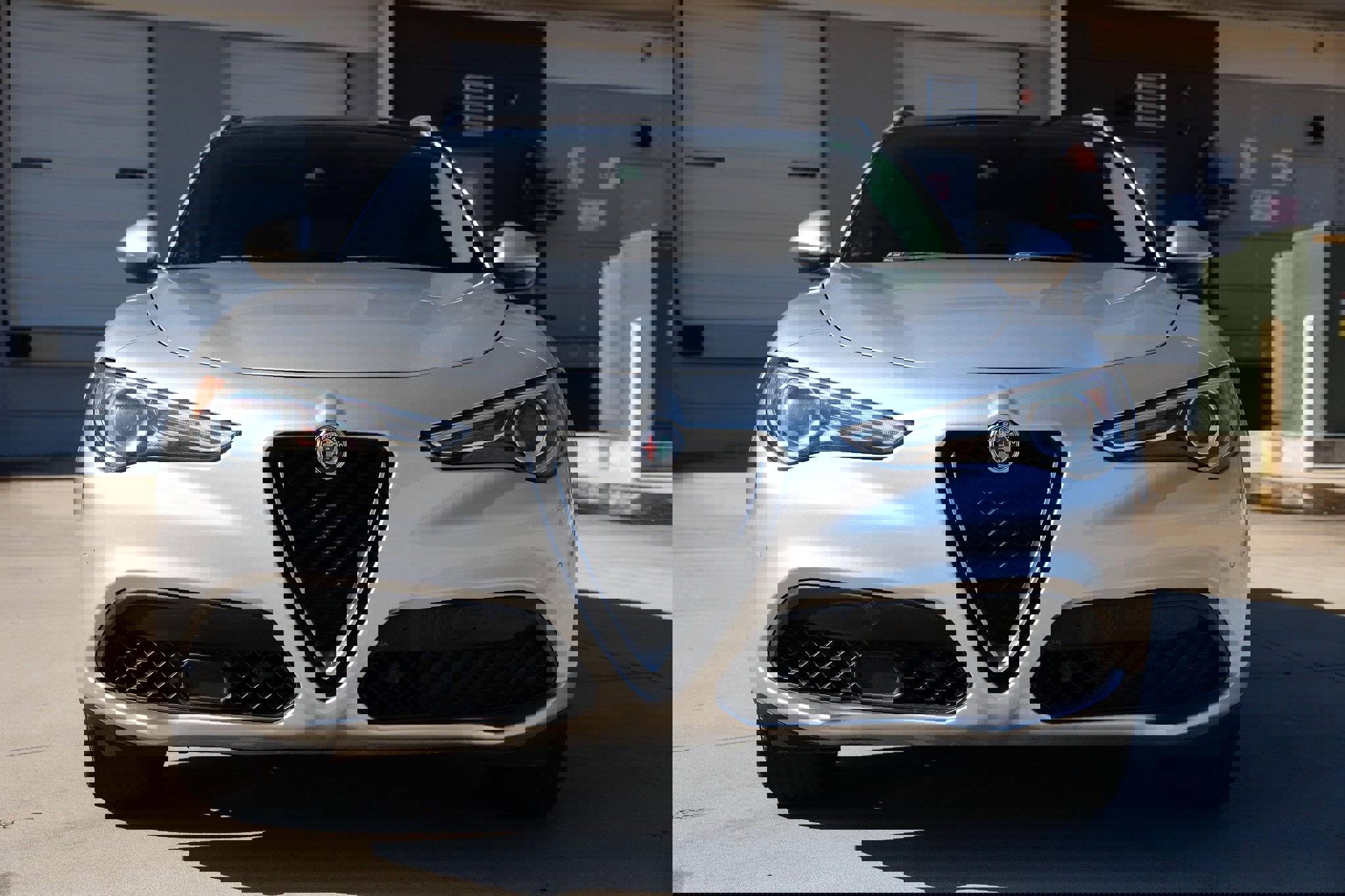 Used 2018 Alfa Romeo Stelvio image 22