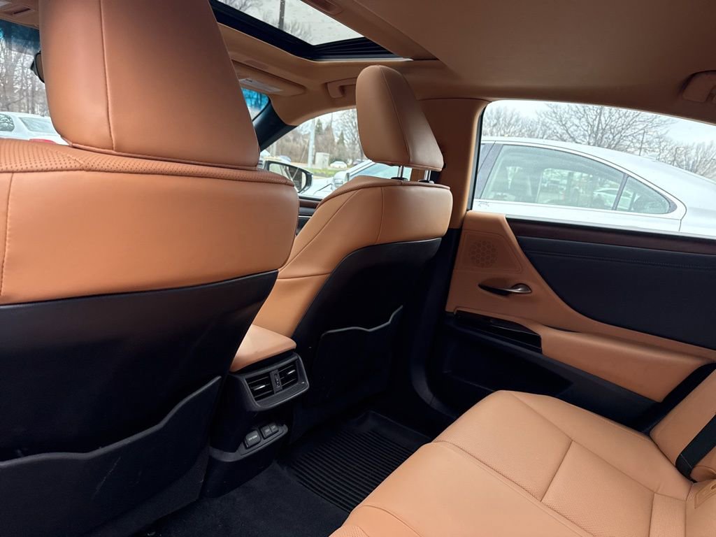 Certified 2023 Lexus ES 350 350 w/ Premium Package image 10