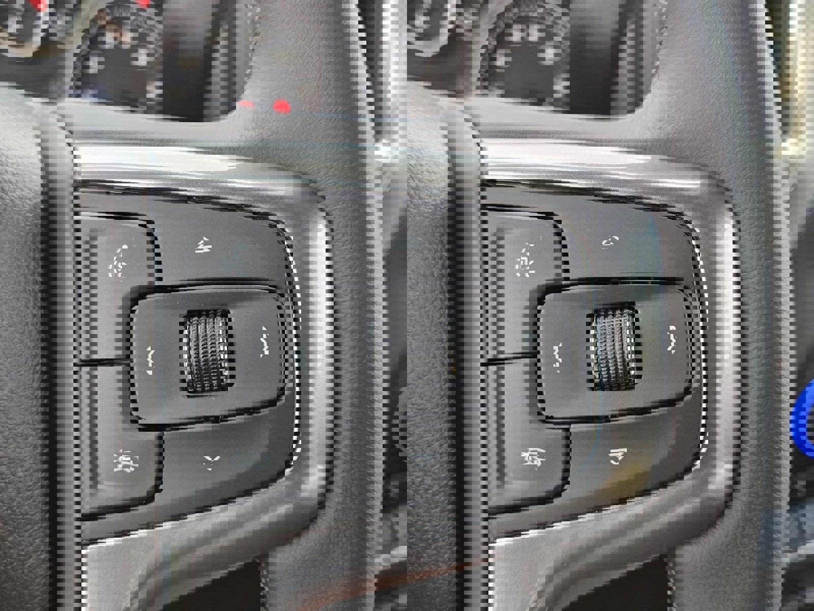 Used 2022 Chevrolet Silverado 2500 LTZ w/ LTZ Plus Package image 14