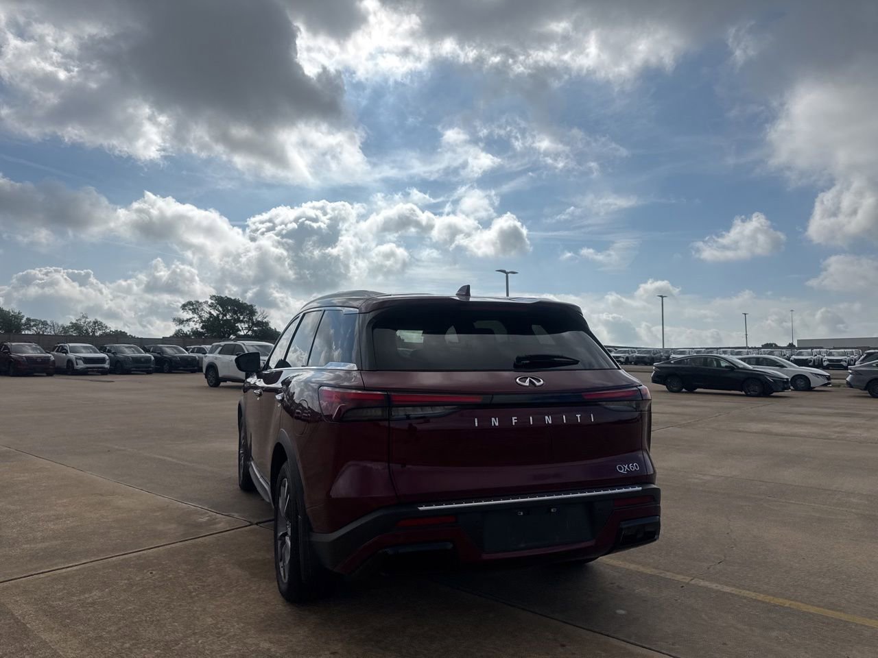 Used 2023 INFINITI QX60 Luxe w/ Cargo Package FWD image 18