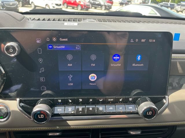 New 2026 Chevrolet Colorado ZR2 w/ Technology Package AWD/4WD image 36