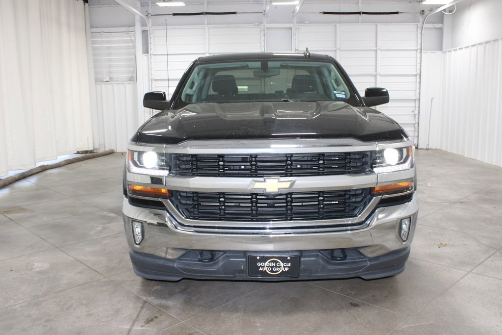 Used 2018 Chevrolet Silverado 1500 LT w/ Texas Edition image 3