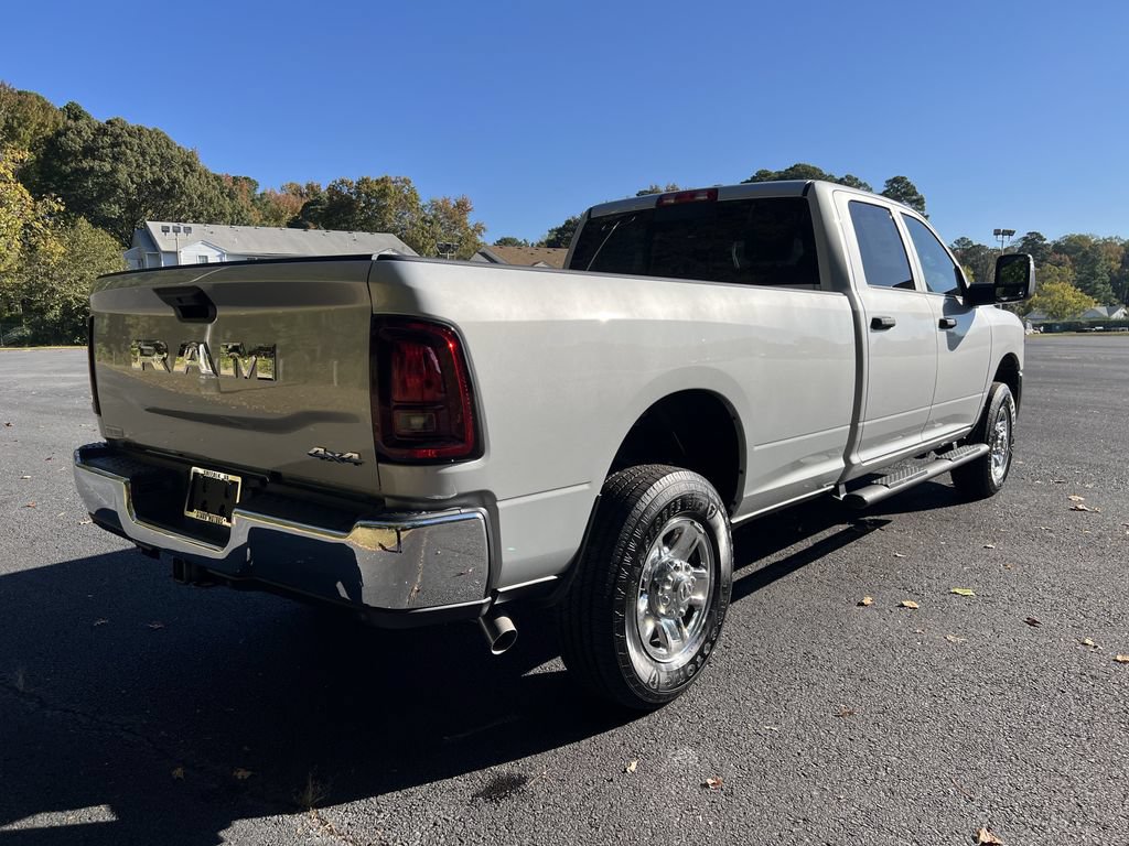 New 2026 RAM 2500 Tradesman AWD/4WD image 3