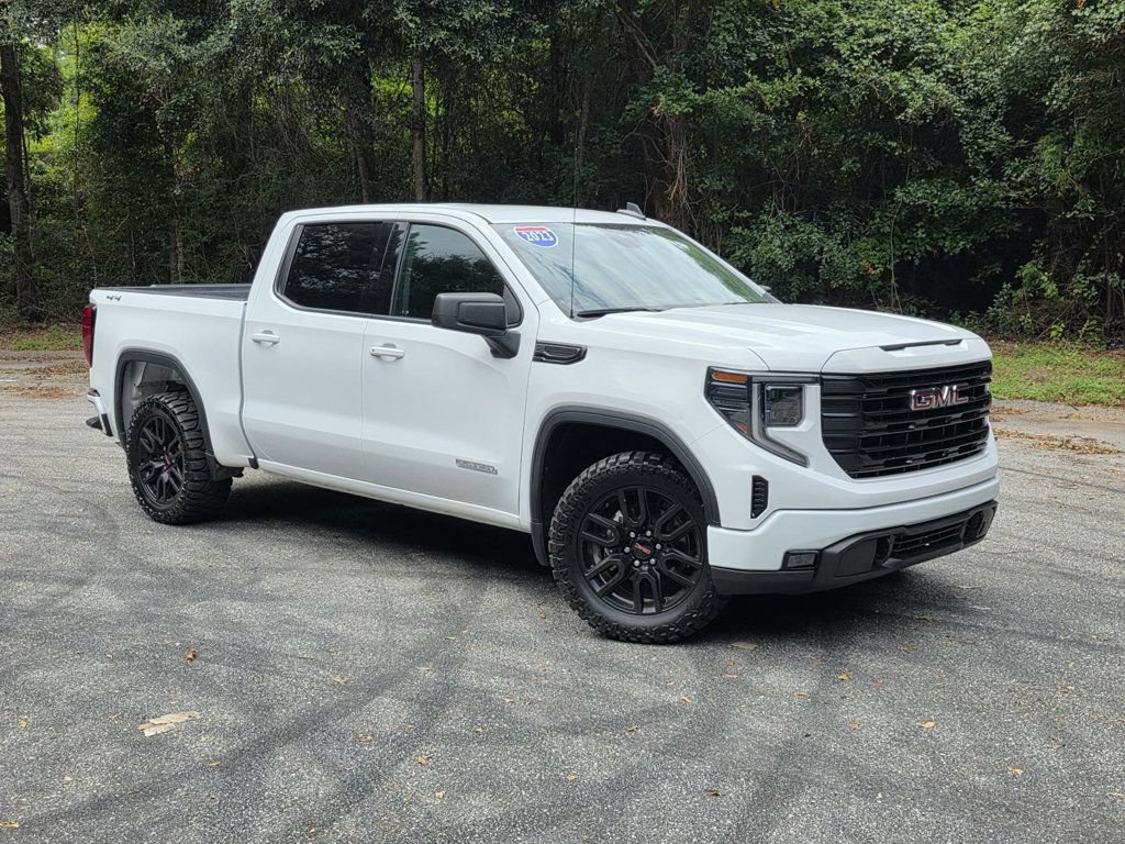 Used 2023 GMC Sierra 1500 Elevation AWD/4WD image 1
