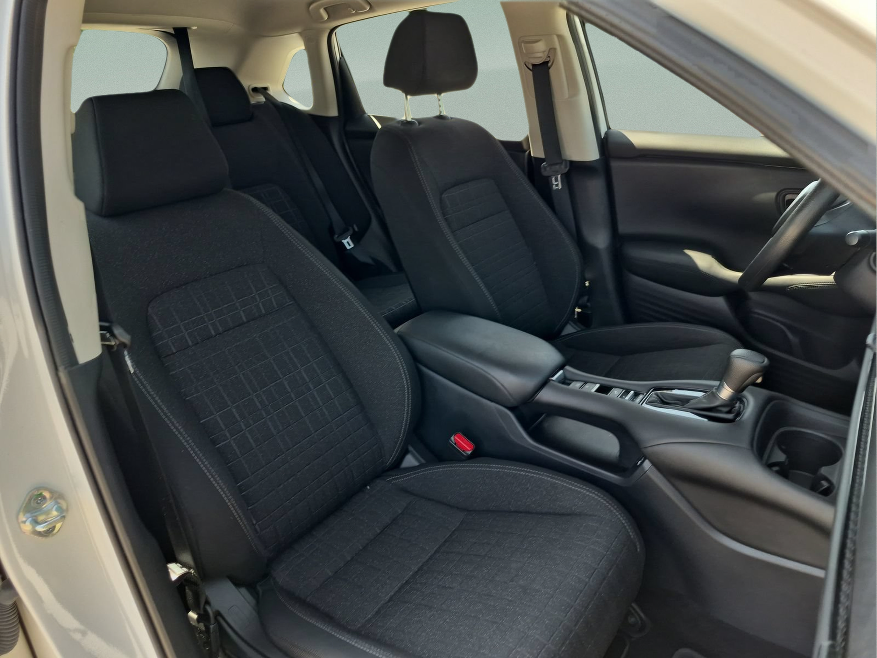 Certified 2024 Honda HR-V LX image 19