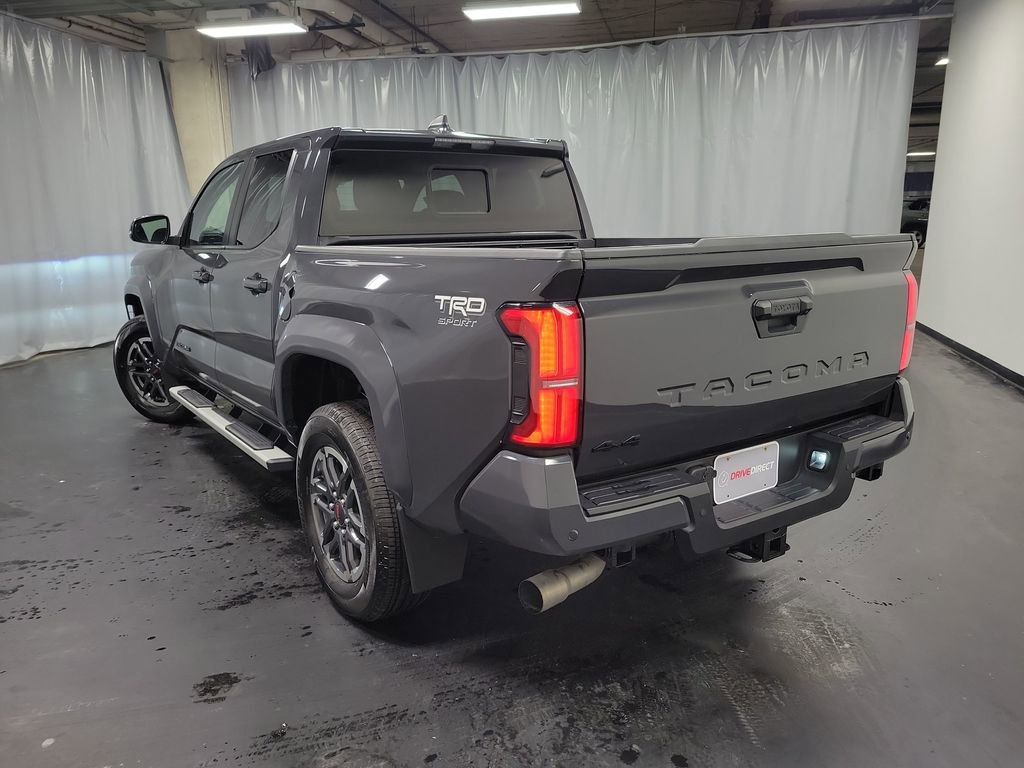 Used 2024 Toyota Tacoma TRD Sport w/ TRD Sport Upgrade Package image 6