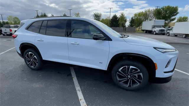 New 2026 Buick Enclave Sport Touring w/ Power Package image 3