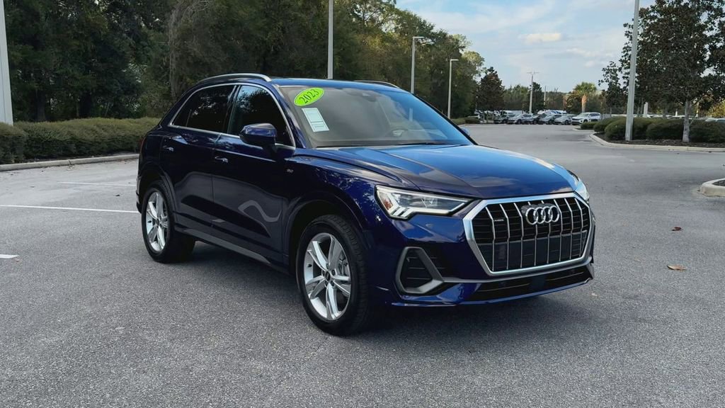 Used 2023 Audi Q3 2.0T Premium Plus image 2