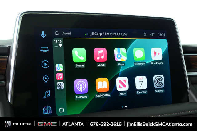 Used 2023 Chevrolet Suburban High Country image 17