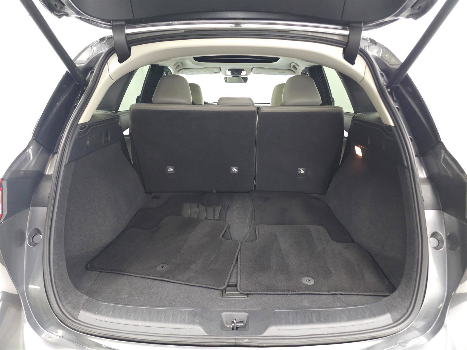 Used 2023 INFINITI QX50 Luxe AWD/4WD image 11