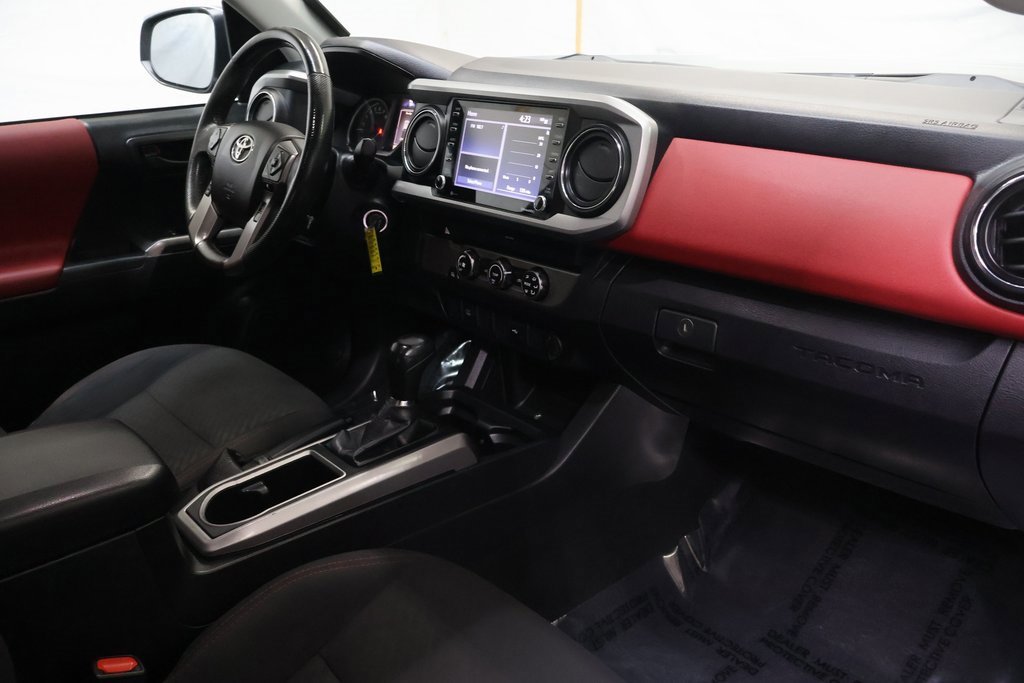 Used 2021 Toyota Tacoma SR5 image 11