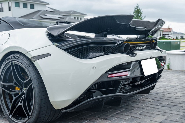 Used 2020 McLaren 720S Performance RWD image 84