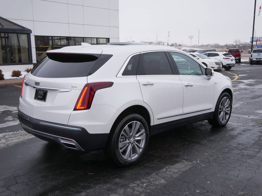 Used 2025 Cadillac XT5 Premium Luxury image 7