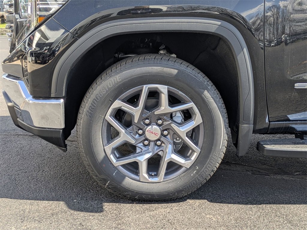New 2025 GMC Sierra 1500 SLT w/ SLT Premium Package image 8