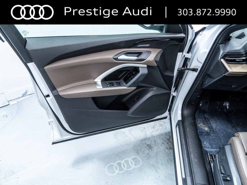 Used 2025 Audi Q5 Premium Plus w/ Premium Plus AWD/4WD image 22