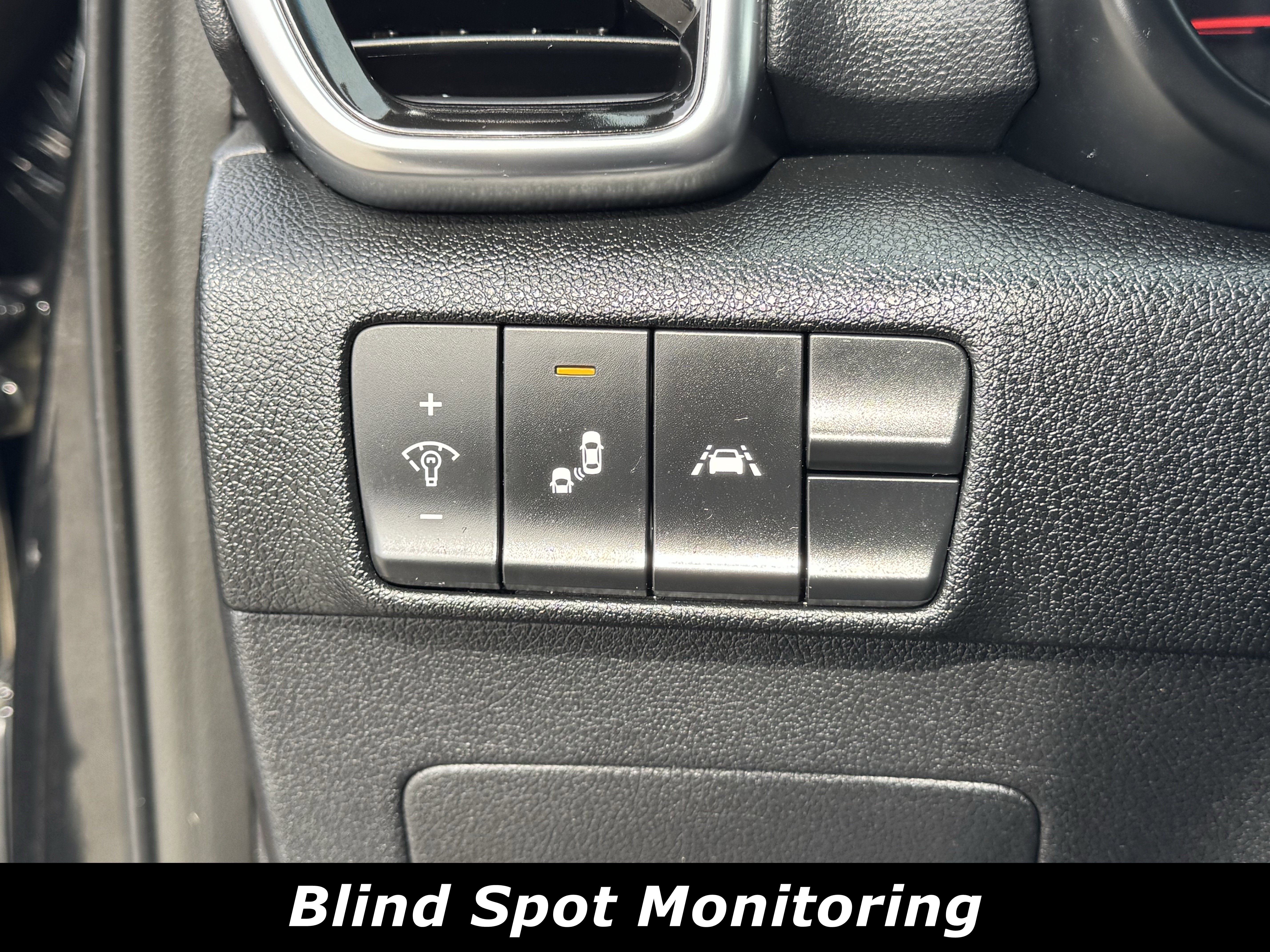 Used 2020 Kia Sportage S w/ S Premium Package image 5