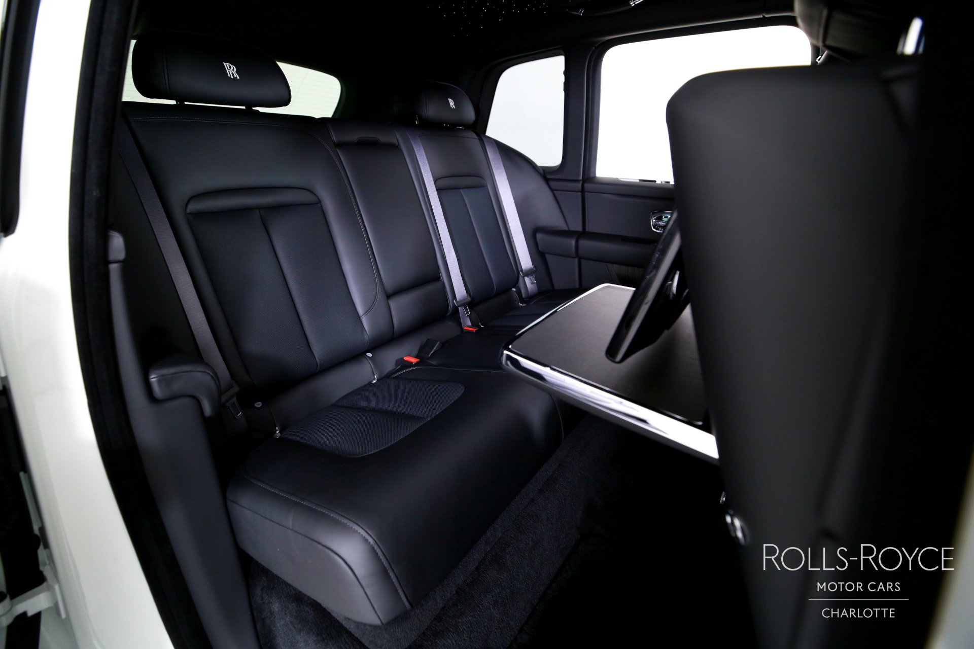 New 2026 Rolls-Royce Cullinan image 30