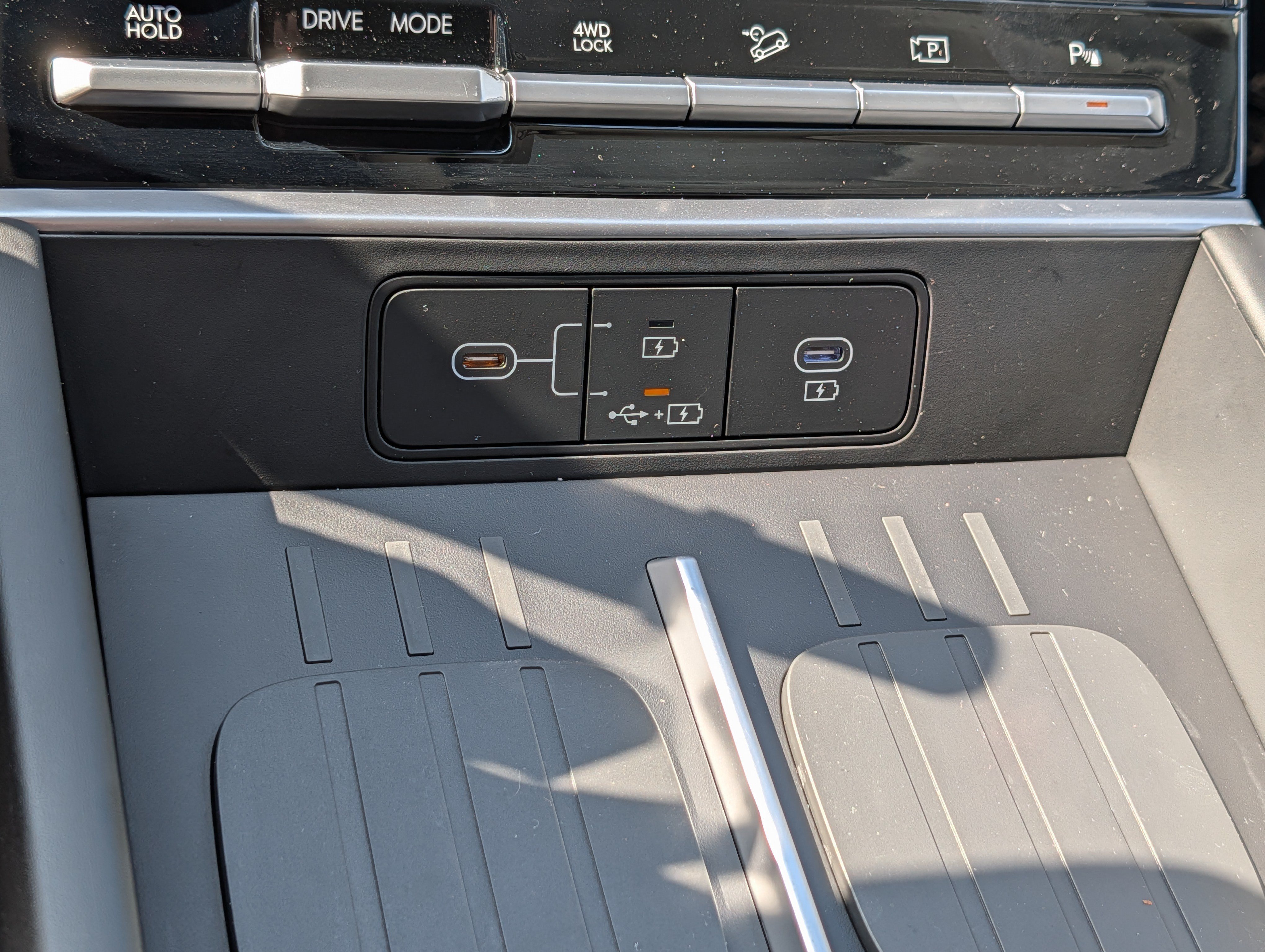 Certified 2026 Hyundai Santa Fe SE AWD/4WD image 33