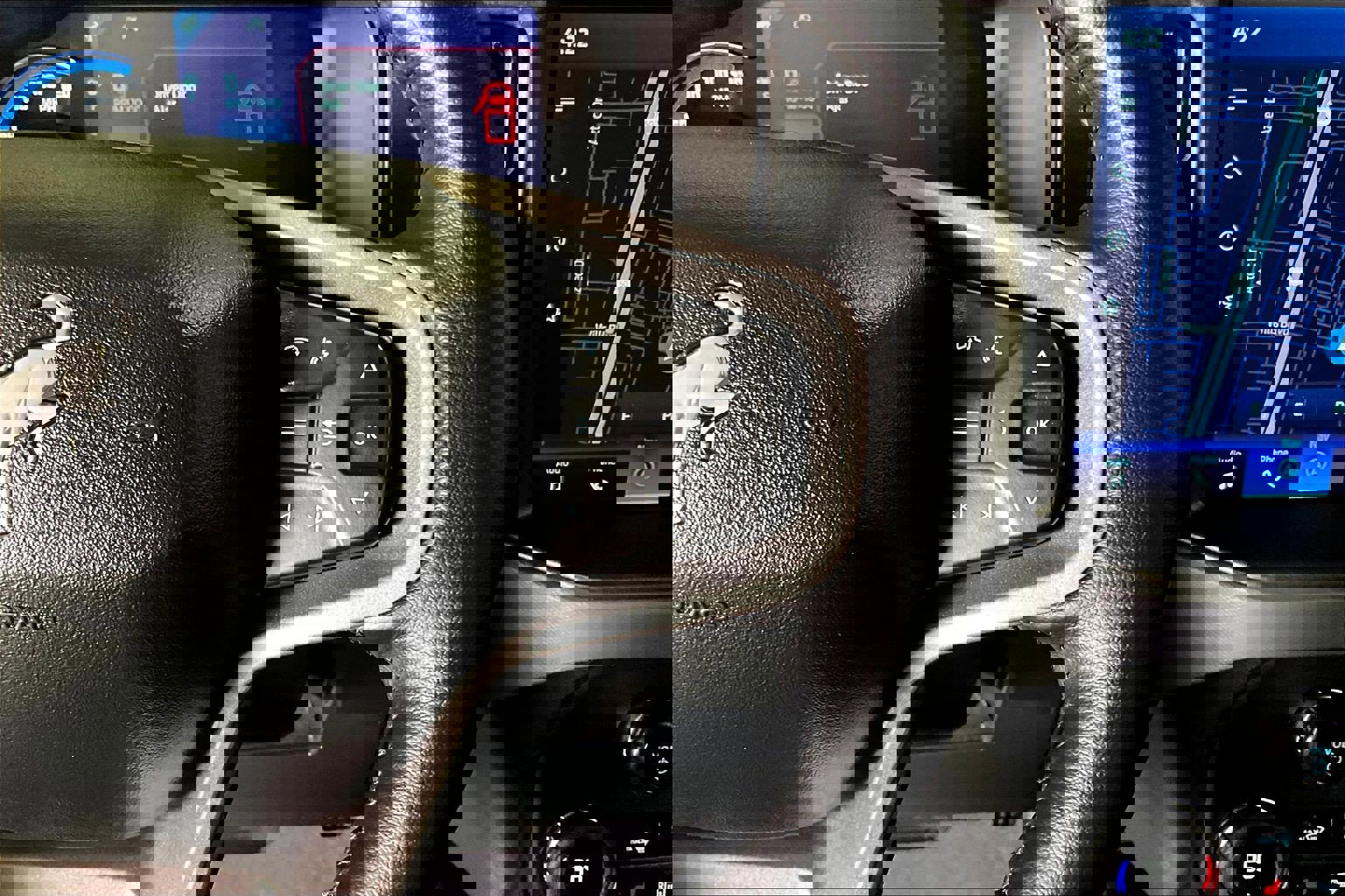 Used 2024 Ford Bronco Big Bend image 11