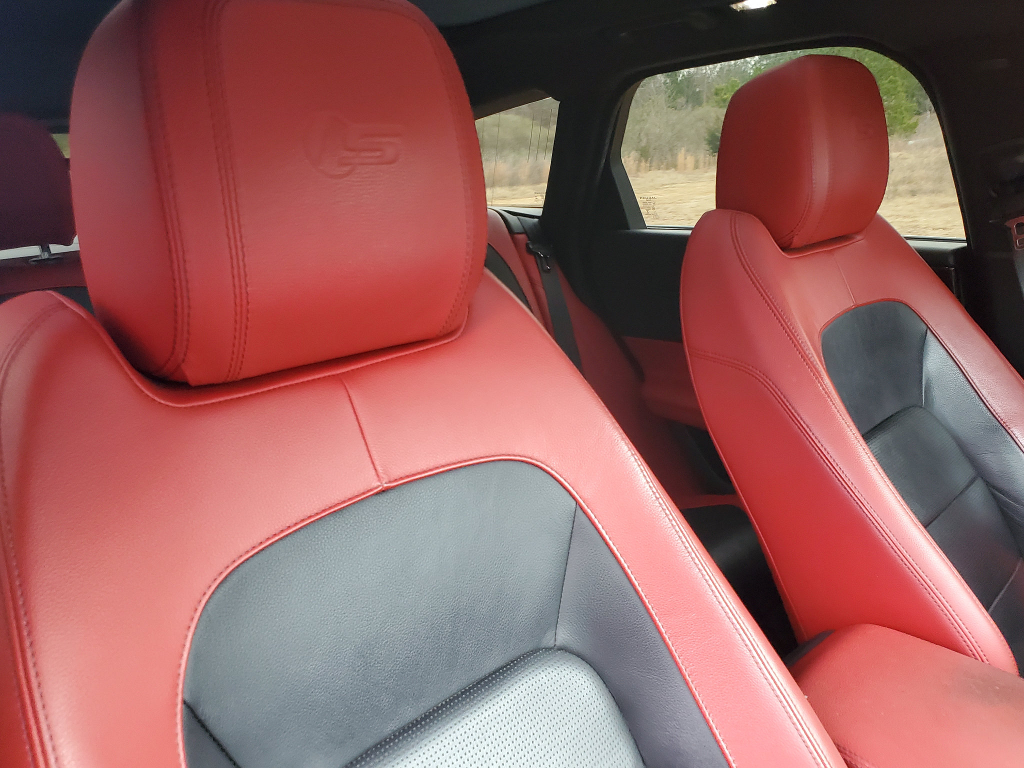 Used 2018 Jaguar XF First Edition image 41