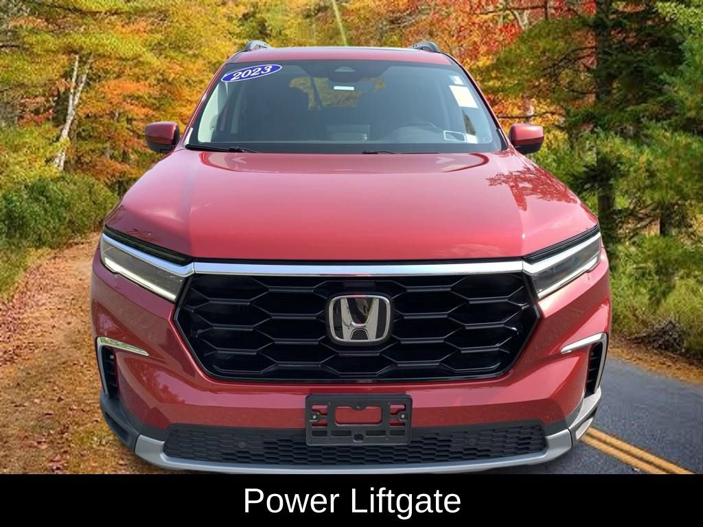 Used 2023 Honda Pilot Touring image 8