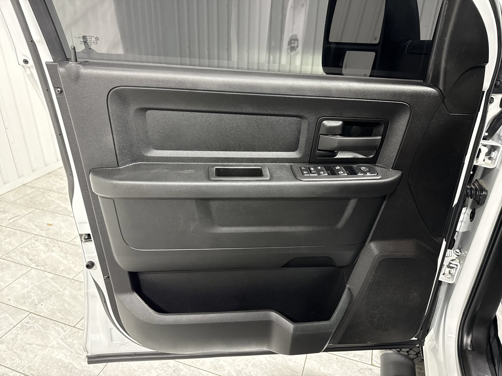 Used 2025 RAM 3500 Tradesman AWD/4WD image 23