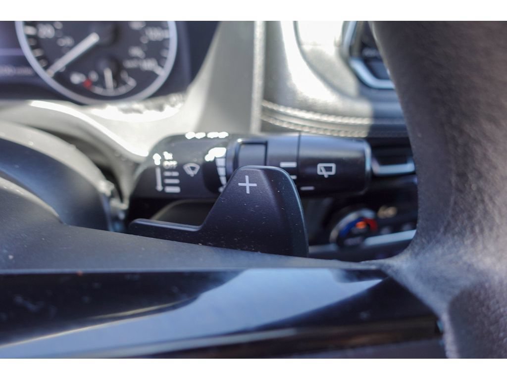 Used 2022 Nissan Rogue SV FWD image 17